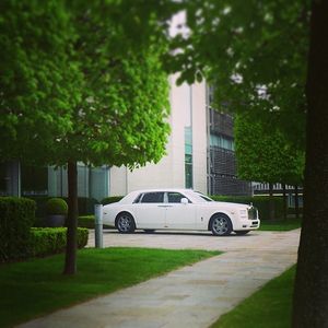 Image post by @rollsroycecars on Instagram
