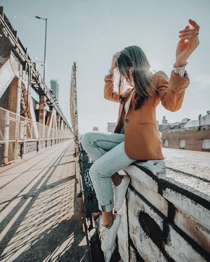 Image post by @belowthesamesun on Instagram