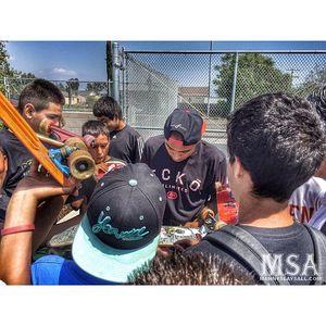 Image post by @mannysantiago on Instagram
