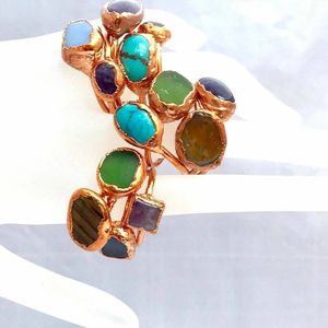 Image post by @westernavearts on Instagram