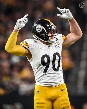 Image post by @lossteelers on Instagram