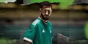 Gif post by @TeamMessi on Twitter