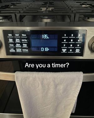Image post by @digiorno on Instagram