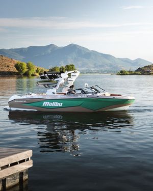 Image post by @malibuboats on Instagram