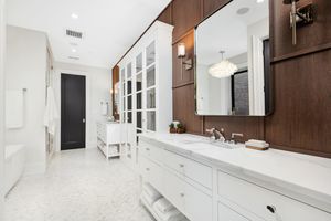 Image post by @barretthomeschicago on Instagram