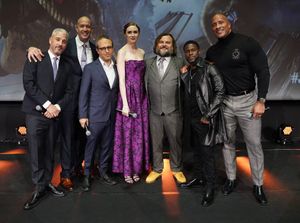 Image post by @kevinhart4real on Instagram