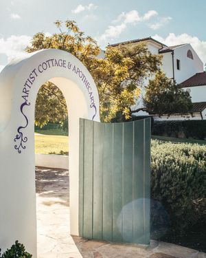 Image post by @ojaivalleyinn on Instagram