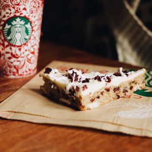Image post by @starbucks on Instagram