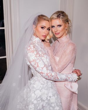 Image post by @parishilton on Instagram