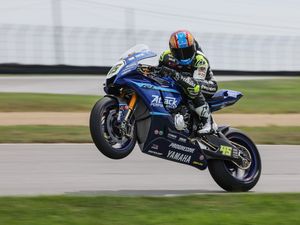 Image post by @motoamerica on Instagram