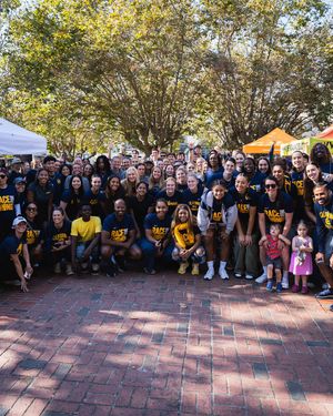 Image post by @calwbball on Instagram