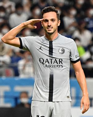 Image post by @psg on Instagram