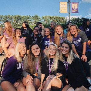 Image post by @lipscomb_sb on Instagram
