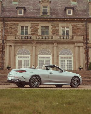 Image post by @MercedesBenzUSA on Twitter