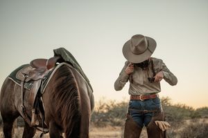 Image post by @schaeferoutfitter on Instagram