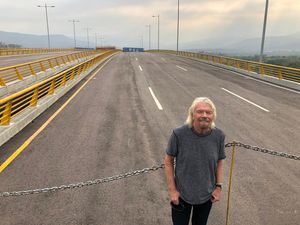 Image post by @richardbranson on Twitter