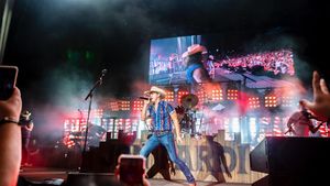 Image post by @jonpardi on Instagram