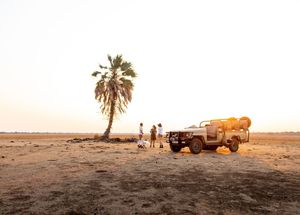 Image post by @chiawasafaris on Instagram
