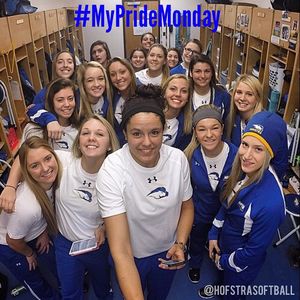 Image post by @hofstrasoftball on Instagram
