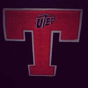 Image post by @utepvb on Instagram