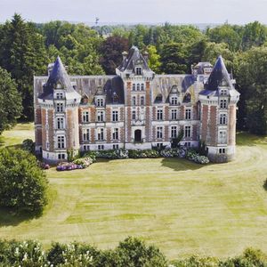 Image post by @christiesrealestate on Instagram