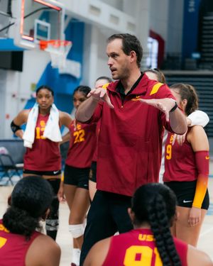 Image post by @uscwomensvolley on Instagram