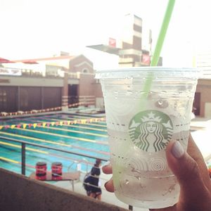 Image post by @stanfordwswim on Instagram