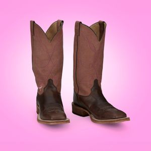Image post by @justinboots_ on Instagram