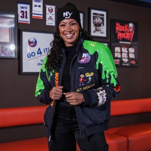 Image post by @nyislanders on Instagram