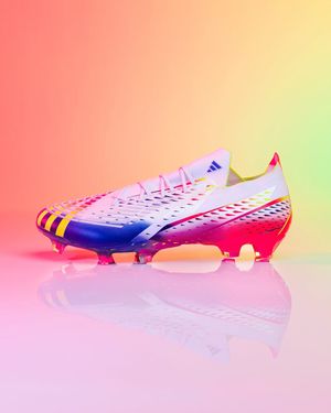 Image post by @soccerdotcom on Instagram