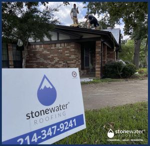 Image post by @stonewaterroofing on Instagram