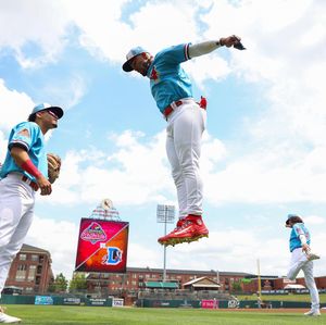 Image post by @memphisredbirds on Instagram
