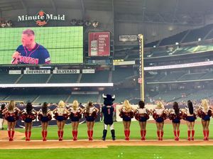 Image post by @texanscheerleaders on Instagram