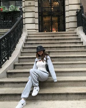 Image post by @newyorkerglow on Instagram