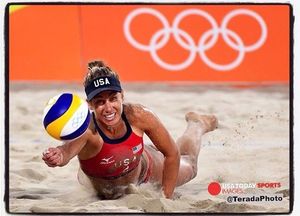 Image post by @aprilrossbeach on Instagram