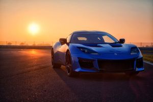 Image post by @lotuscars on Instagram