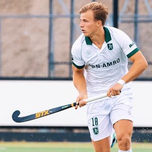 Image post by @stxfieldhockey on Instagram