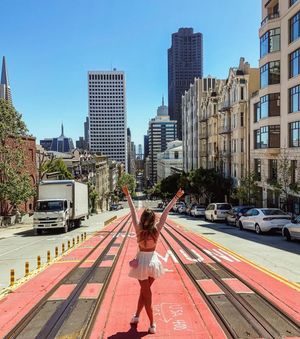 Image post by @onlyinsf on Instagram