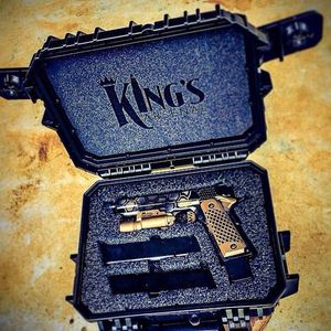 Image post by @seahorsecases on Instagram