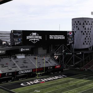 Image post by @gobearcats on Instagram
