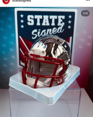 Image post by @statesigned on Instagram
