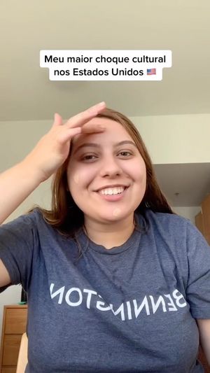 Video post by @brunaguedesoli on Facebook