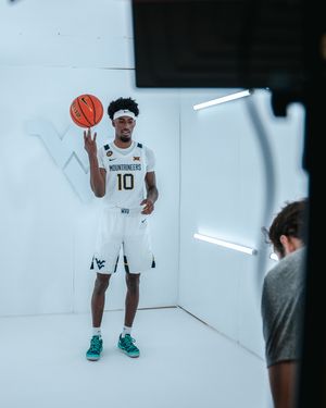 Image post by @wvuhoops on Instagram