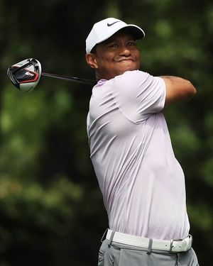 Image post by @taylormade_golf_japan on Instagram