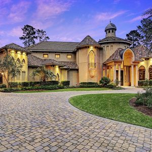 Image post by @christiesrealestate on Instagram