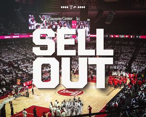 Image post by @TUMBBHoops on Twitter