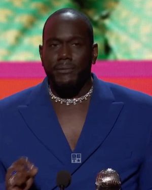 Image post by @bet on Instagram