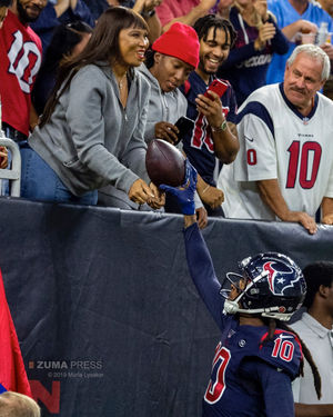 Image post by @lysakerphotos on Instagram