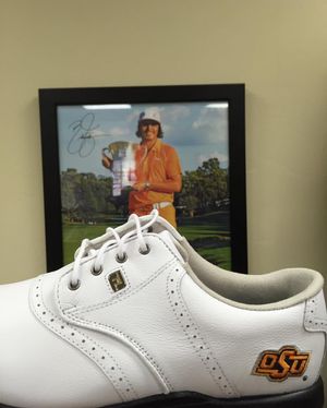 Image post by @cowgirlgolf on Instagram