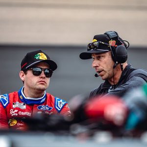 Image post by @StewartHaasRcng on Twitter